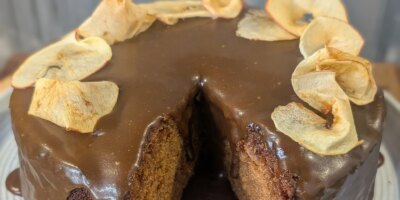 Le gâteau aux pommes et au caramel d'Eunice Power