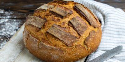Croûte de yaourt / pain croustillant – préparez simplement un délicieux pain