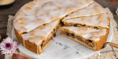Tarte aux pommes couverte de grand-mère Friedchen