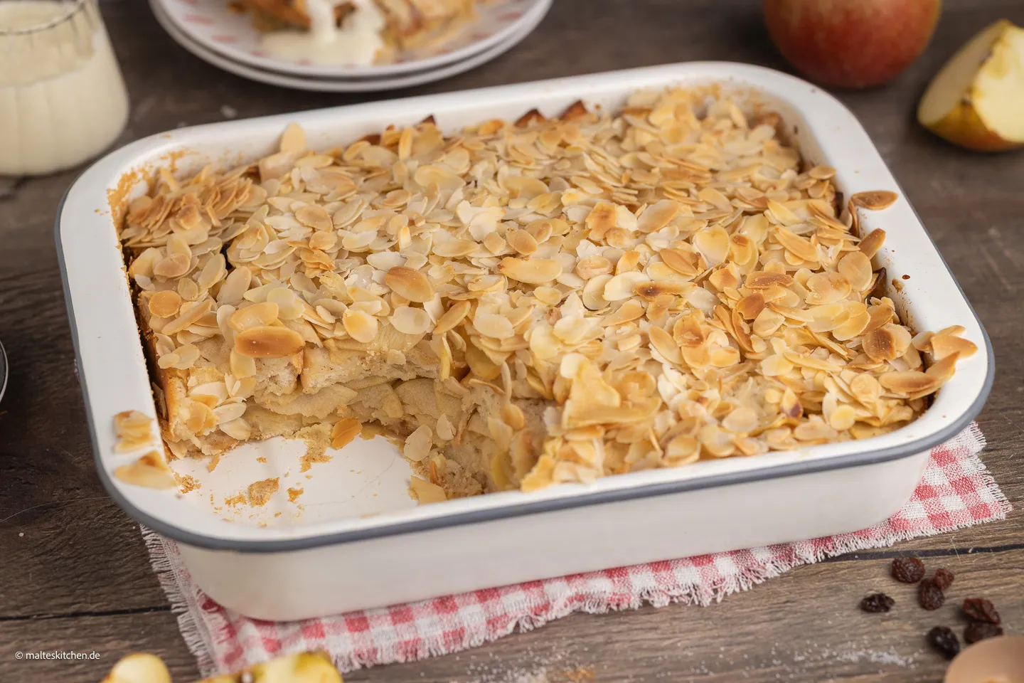 Chaussons de four aux pommes : la meilleure utilisation des restes de grand-mère